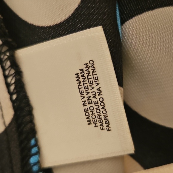 NINE WEST Polka Dot Mod Sleeveless Bowtie Keyhole Satin Top XL - Picture 9 of 10